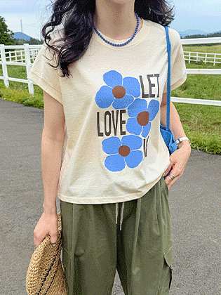 Margaret Printed Silket Tee