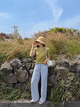 Darling Slav short-sleeve tee