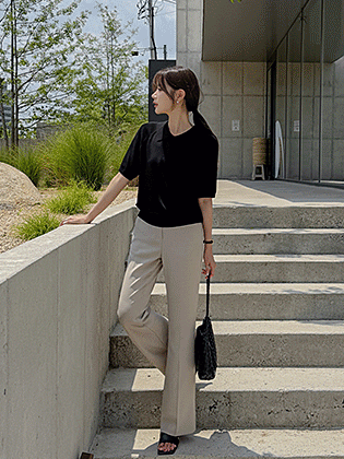 Aren Viscose Collar Knit