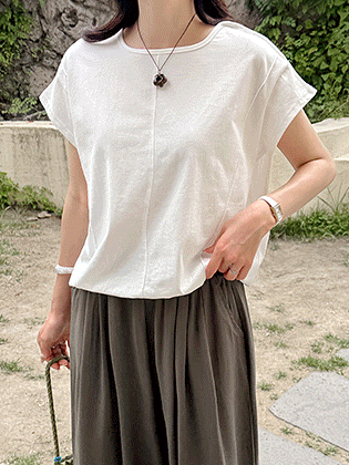 Leuen Cutout Elastic Waist Short Sleeve T-shirt