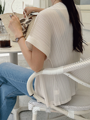 Classic Pleated Cardigan