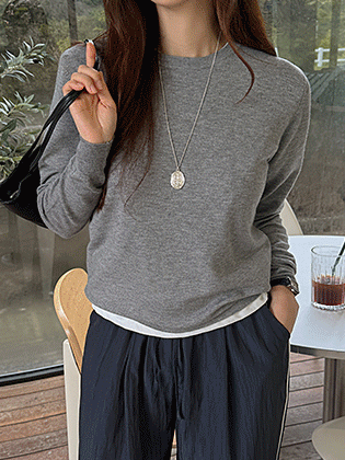Moment Round Knit
