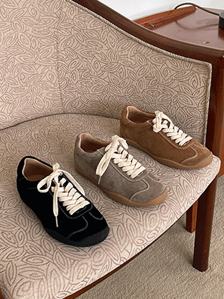Mario Suede Sneakers