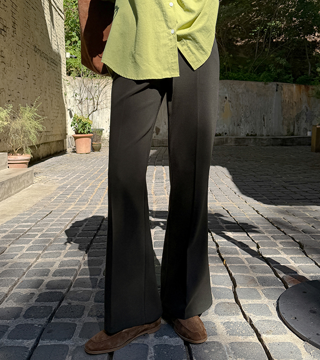 [MADE] Slangy Bootcut Easy Elastic Slacks