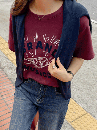 Grand Music short-sleeve t-shirt