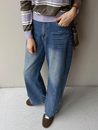 Sase pocket wide denim pants