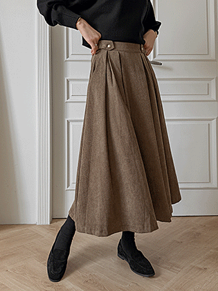 Seneca corduroy pintuck skirt