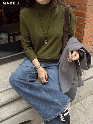 [MADE] Eames Basic Mock Turtleneck Knit