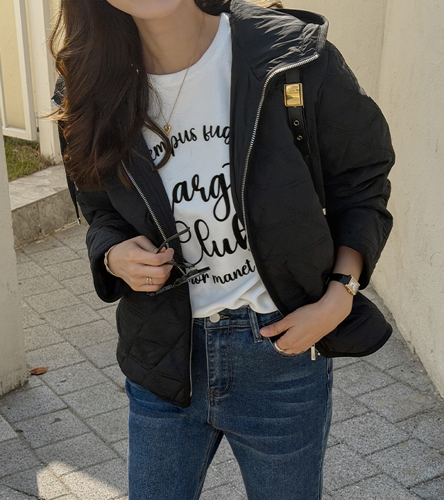 Moa Angle Quilted Hooded Jumper