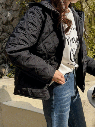 Moa Angle Quilted Hooded Jumper