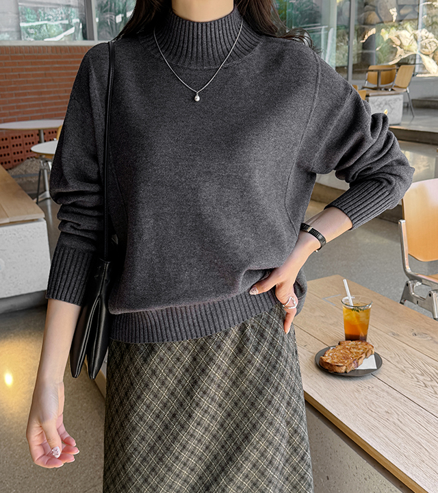 [MADE] Arch Half-Neck Modal Knit