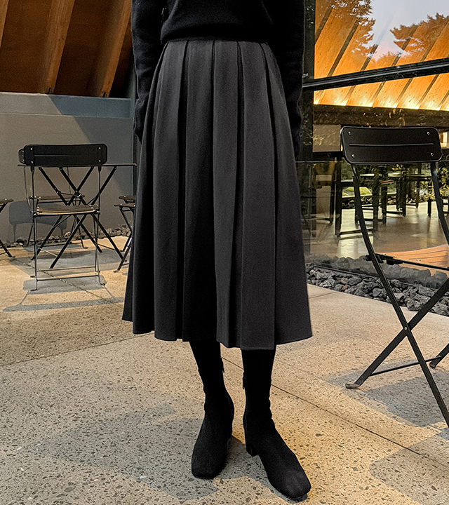 Your Wool Touch Pleated Skirt