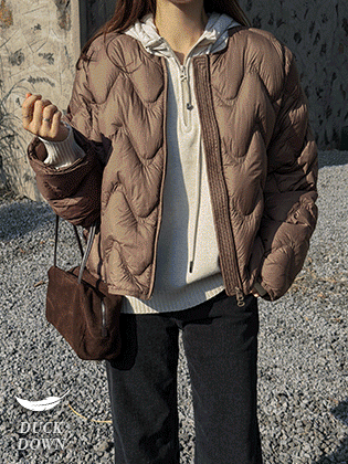Round wave duck down short padded jacket